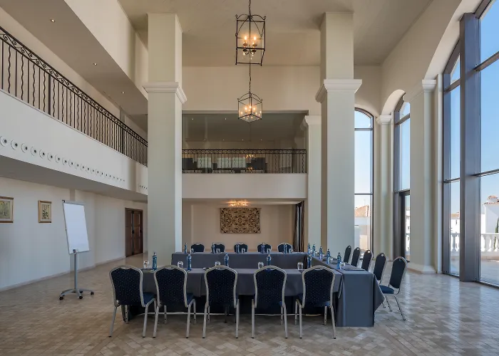 Doubletree By Hilton La Torre Golf Resort Roldán