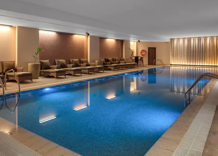 Doubletree By Hilton La Torre Golf Resort Roldan