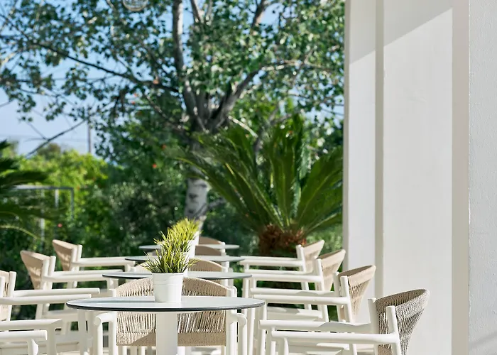 Glavas Inn Hotel