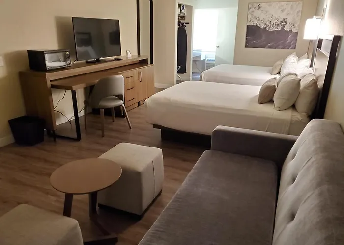 Wyndham Garden San Diego