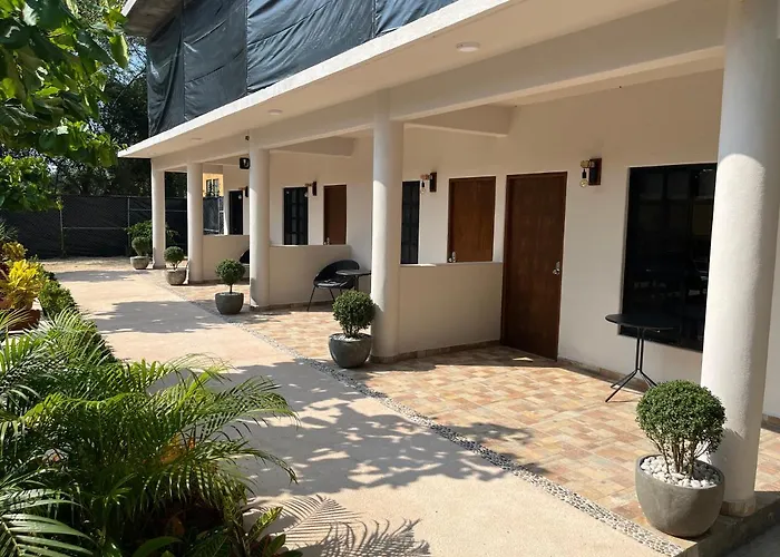 Natura Hotel & Villas