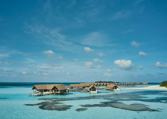 Como Cocoa Island Makunufushi