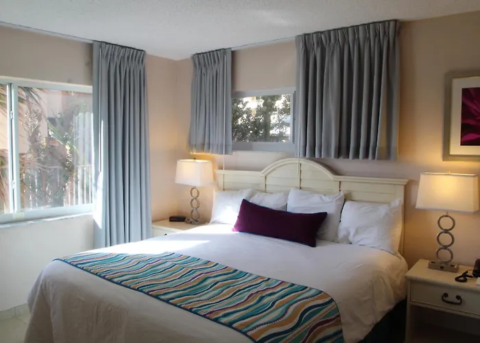 Canada House Pompano Beach