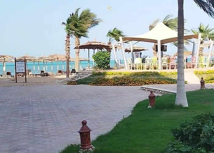 Royal Beach Resort