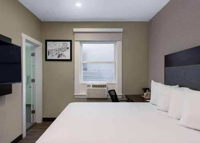 Super 8 By Wyndham San Francisco/Union Square Area
