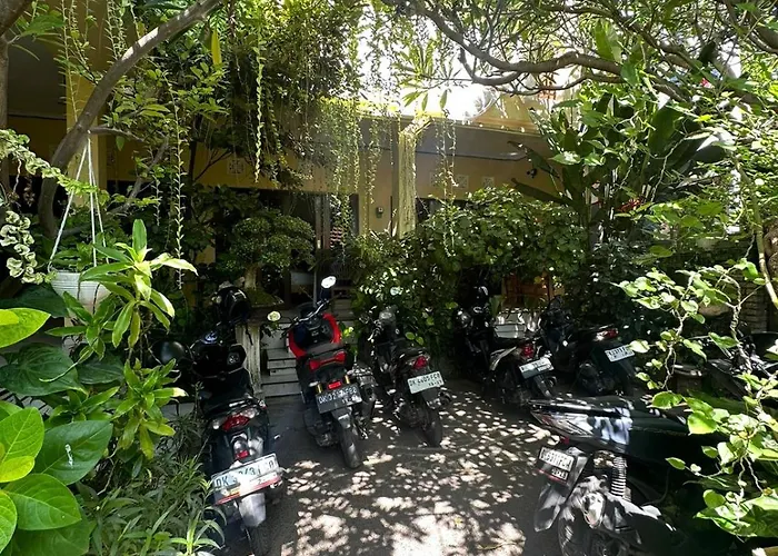 Sari Buana Bed & Breakfast