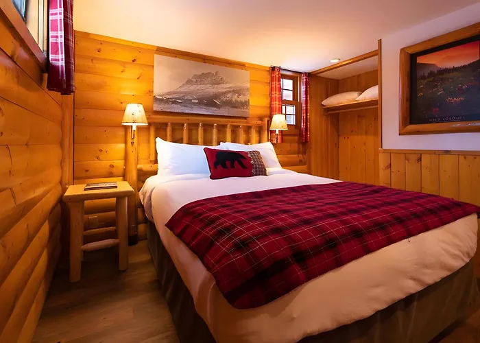 Hotel Baker Creek By Basecamp Lago Louise