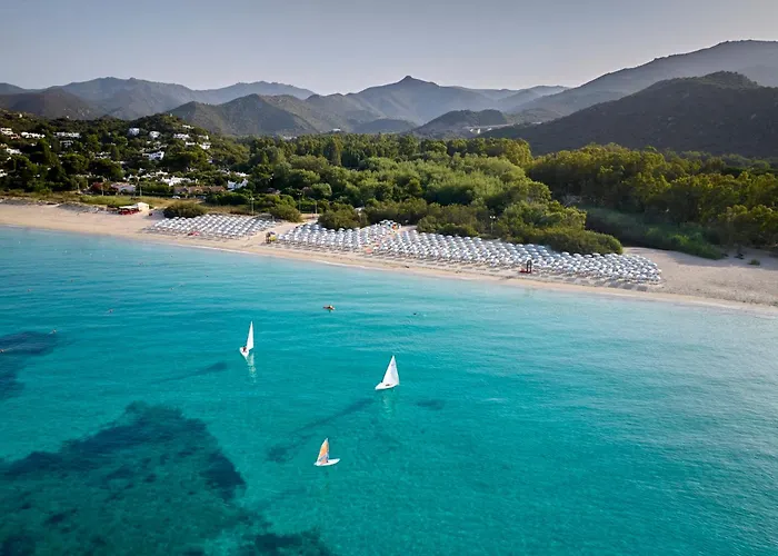 Calaserena Village