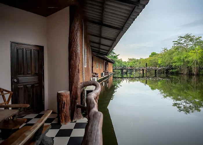 Tamnanpar Resort