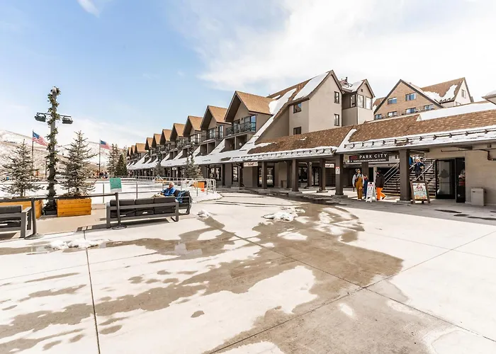 Loft At Mountain Village By All Seasons Lodging