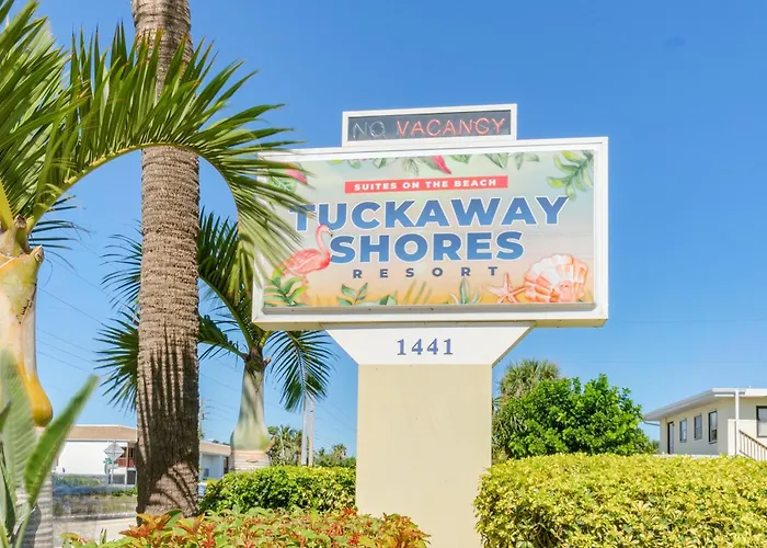Tuckaway Shores