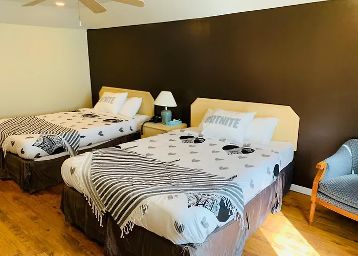 Caswell Resort
