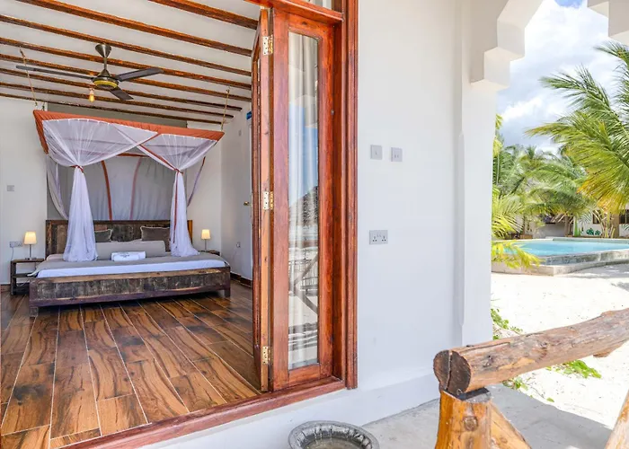 Cinnamon Hotel
