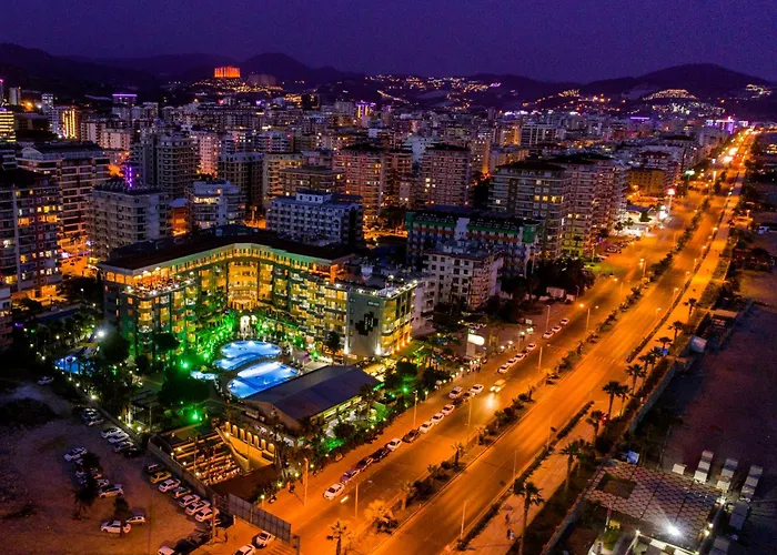 Senza Grand Santana Hotel