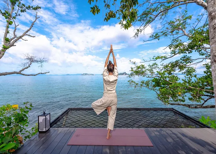 Banyan Tree Krabi Hotel Tub Kaek Beach