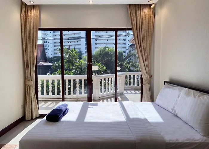 Blooming Hill Boutique Suites