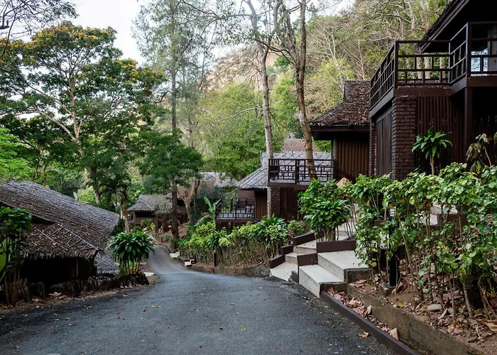 Baan Krating Phuket Resort Naiharn-Sha Plus Nai Harn