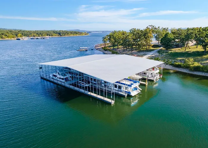 Rock Lane Resort & Marina