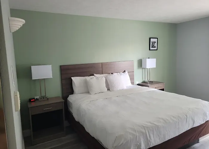 Evergreen Resort