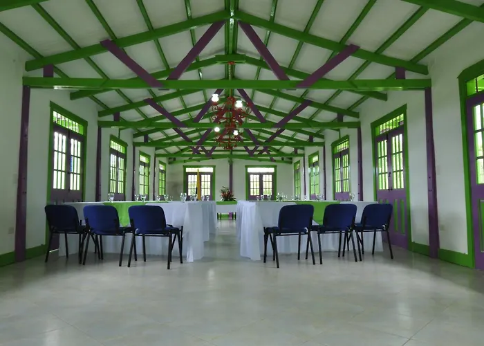 Hotel Campestre La Tata Montenegro