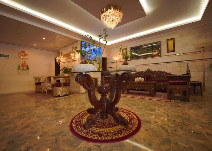 Petra Plaza Hotel