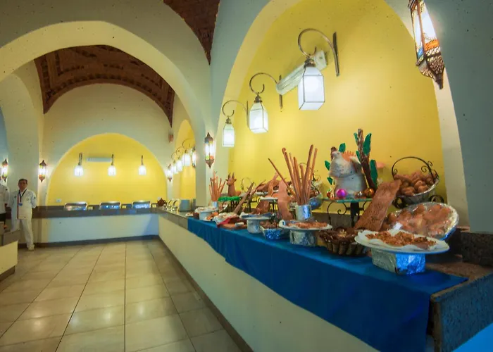 Shams Alam Beach Resort Abū Ghuşūn