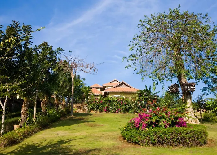 Romana Resort & Spa