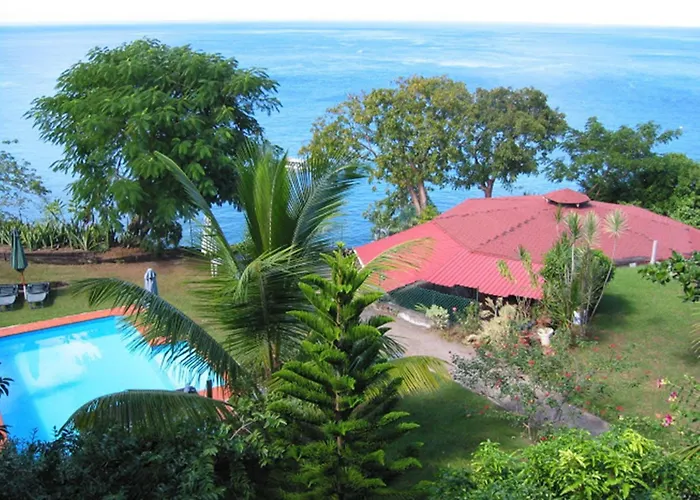 Tamarind Tree Hotel