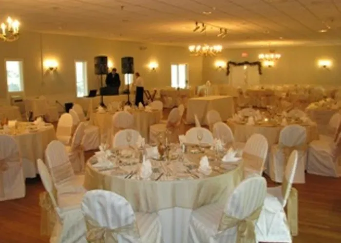 Woodbound Inn