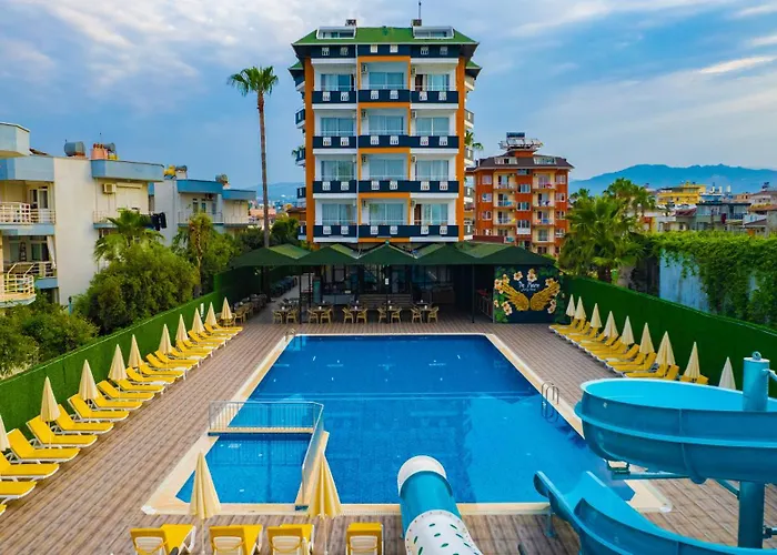 De Mare Family Hotel