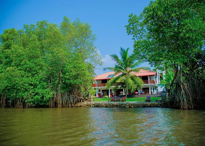 Lagoon Bentota Resort