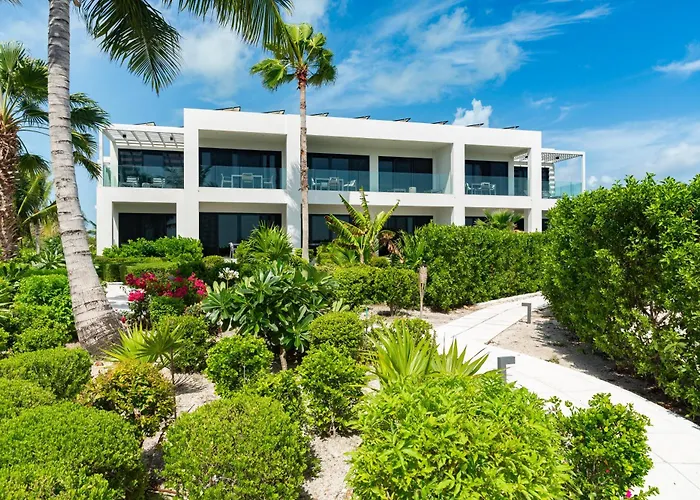 H2O Life Style Resort Long Bay
