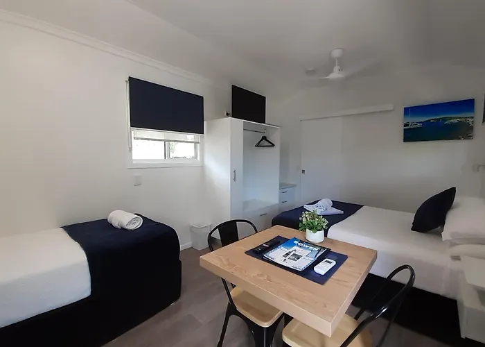 Queens Beach Tourist Village Bowen