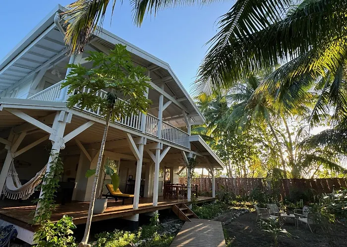 Le Coconut Lodge
