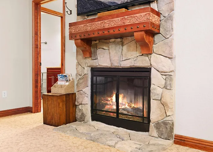 Canyons Village Condos By All Seasons Resort Lodging