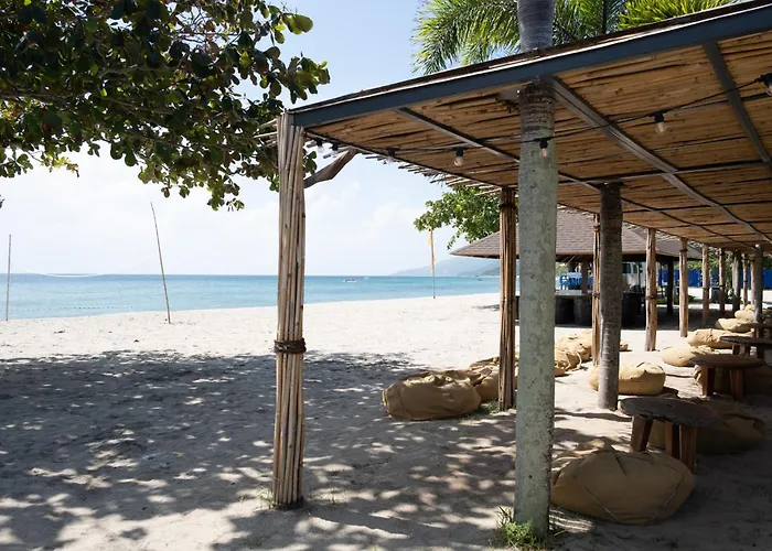 Cocoons Club Laiya