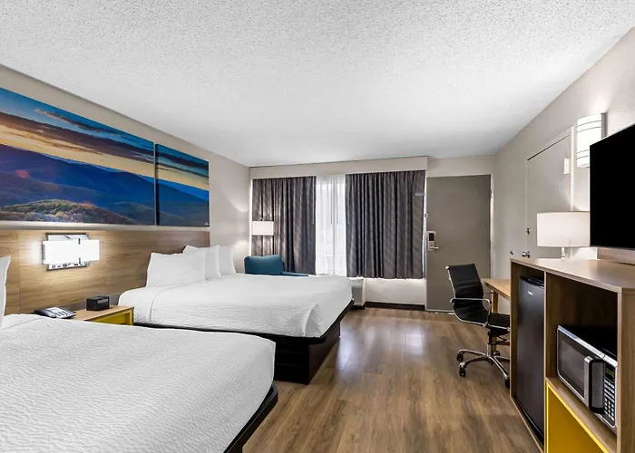 Days Inn By Wyndham Clayton