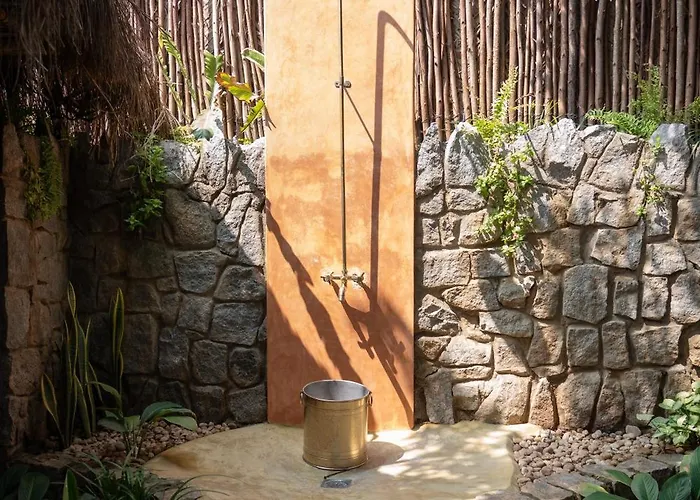 The Mudhouse Marayoor Hotel Munnar