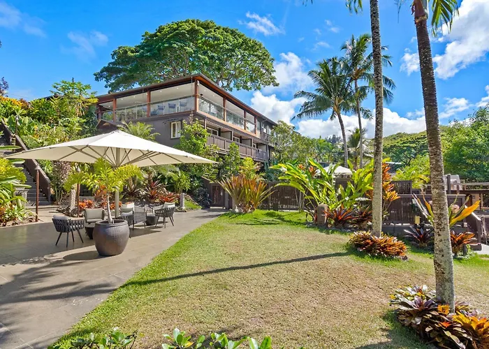 Paradise Bay Resort