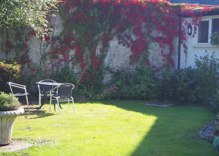 Meare Manor