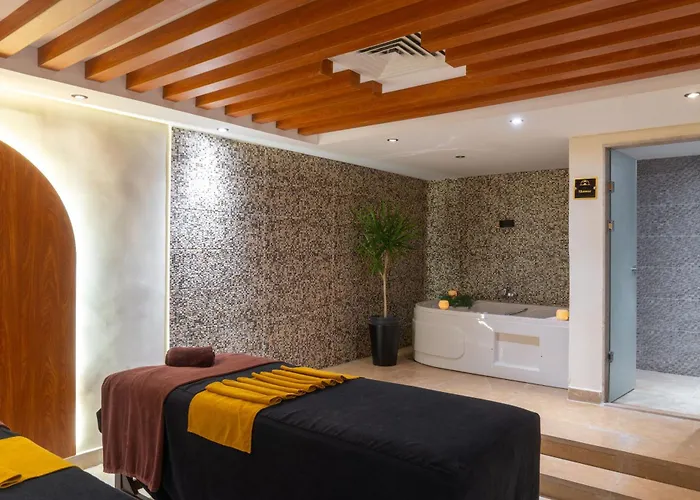Three Corners Happy Life Beach Resort Abu Dabab