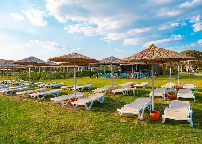 The X Belek