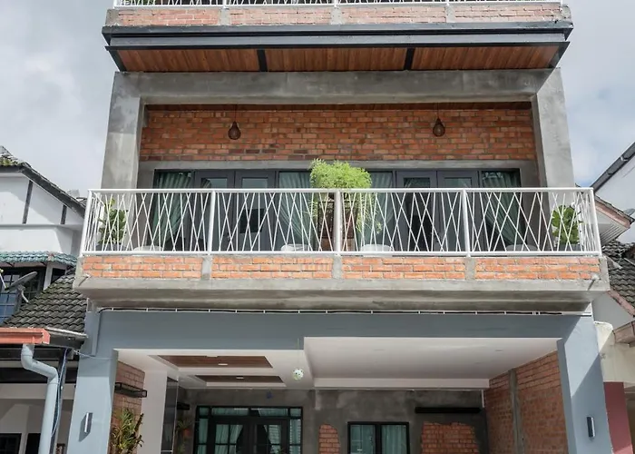 Bricks Guesthouse