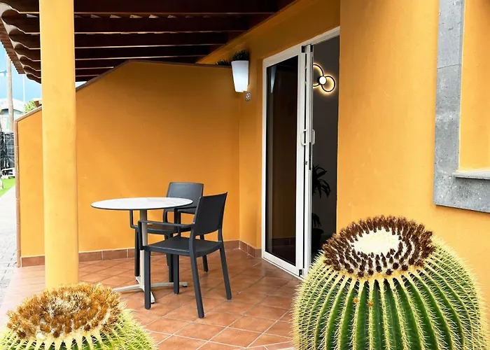 Bungalows Los Almendros - Gay Exclusive Playa del Inglés