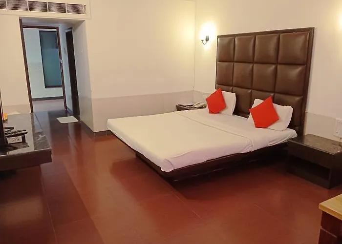 Arnala Beach Resort