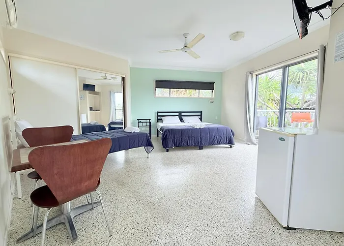 Emu Park Beach Resort
