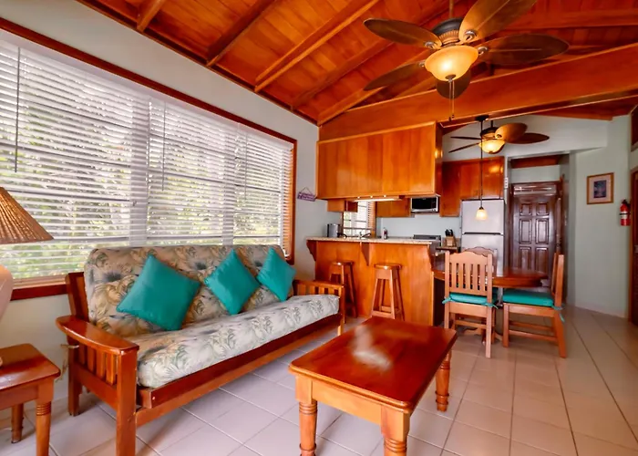 Coral Bay Villas