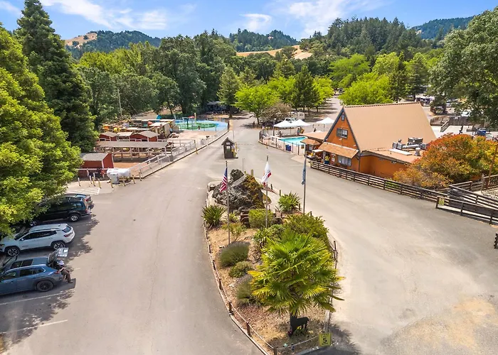 Mendocino Redwoods Rv Resort