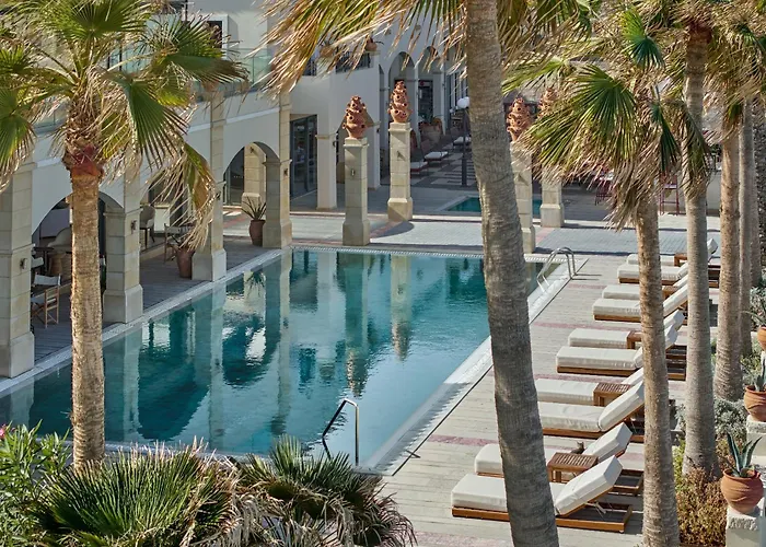 Grecotel Plaza Beach House