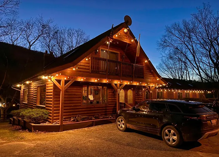 Xenia Lodge